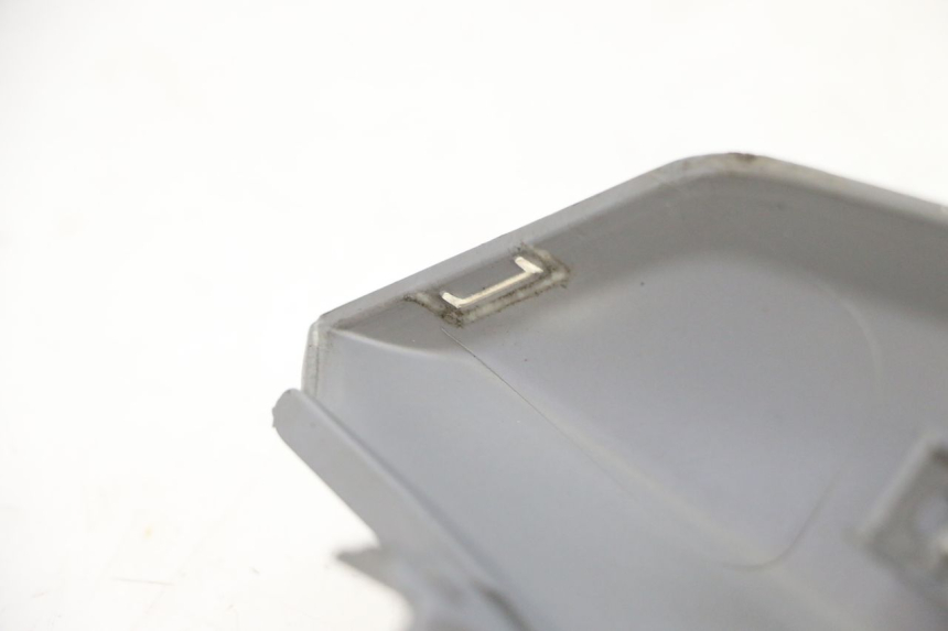 photo de FLANC ARRIERE DROIT SYM ORBIT III 3 4T 50 (2021 - 2025) - Gros plan technique