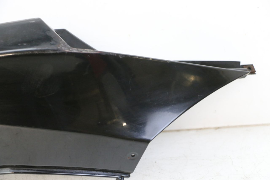 photo de FLANC ARRIERE DROIT PEUGEOT SPEEDFIGHT 3 LC 2T 50 (2009 - 2015) - Vue rapprochée