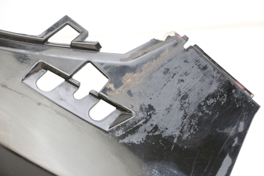 photo de FLANC ARRIERE DROIT PEUGEOT SPEEDFIGHT 3 LC 2T 50 (2009 - 2015) - Vue d’ensemble