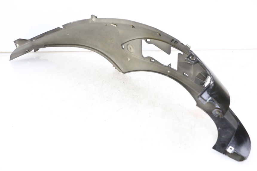 photo de FLANC ARRIERE DROIT PIAGGIO BEVERLY 125 (1998 - 2005) - Gros plan technique