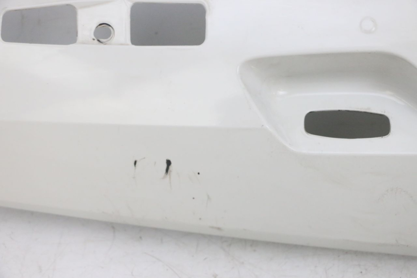 photo de FLANC ARRIERE DROIT BMW R RT ABS 1200 (2010 - 2014) - Détails caractéristiques