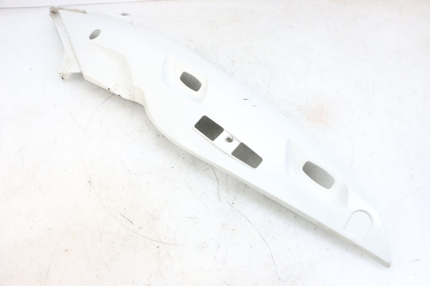 photo de FLANC ARRIERE DROIT BMW R RT ABS 1200 (2010 - 2014) - Points de fixation