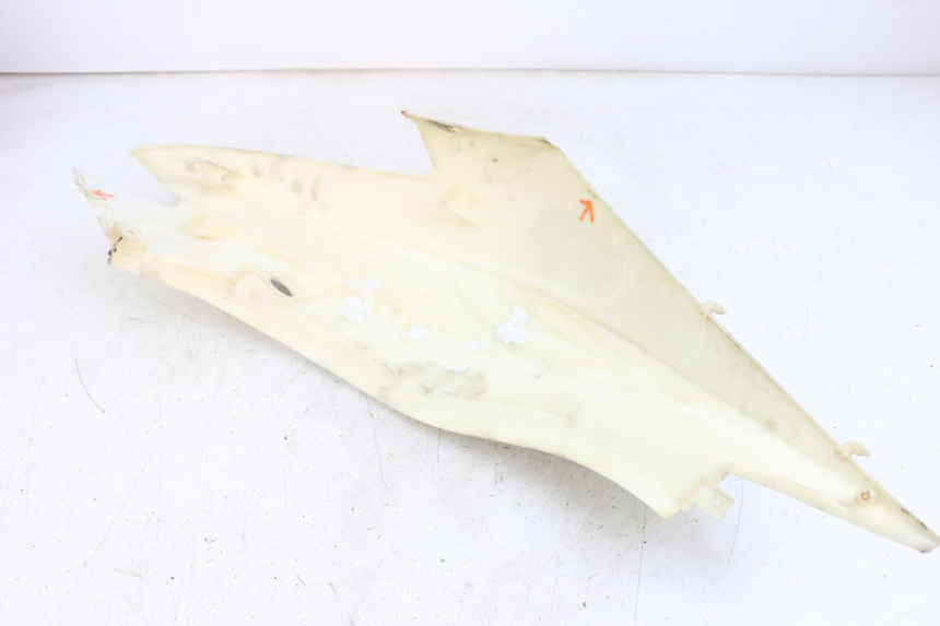 photo de FLANC ARRIERE DROIT EUROCKA R8 4T 50 (2013 - 2022) - Gros plan technique