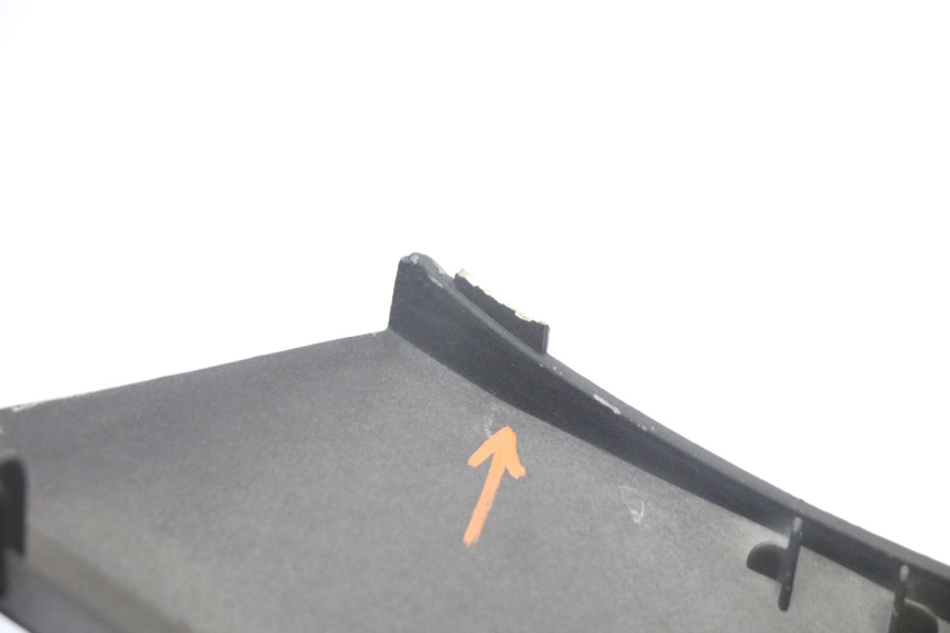 photo de FLANC ARRIERE DROIT GILERA RUNNER SP 50 (2006 - 2008) - Marquages et références