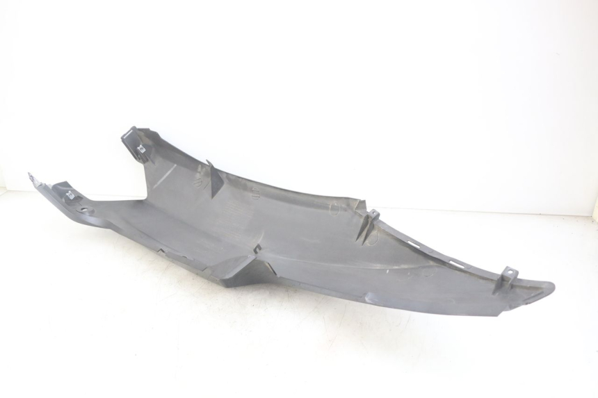 photo de FLANC ARRIERE DROIT DAELIM S2 FI 125 (2008 - 2017) - Zoom état d’usage