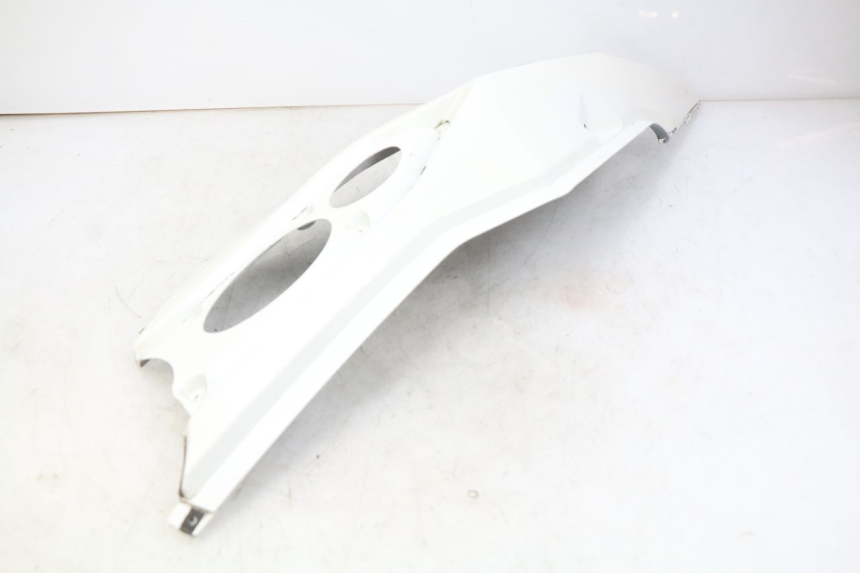 photo de FLANC ARRIERE DROIT DAELIM S3 125 (2010 - 2017) - État de surface