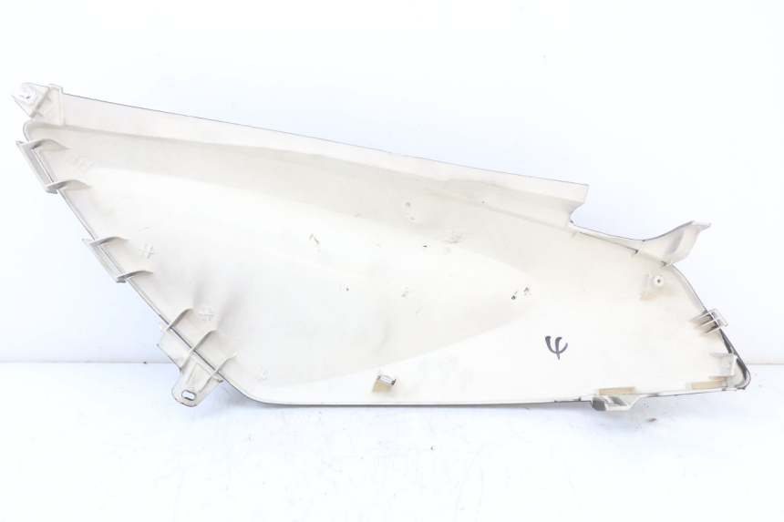 photo de FLANC ARRIERE DROIT JM MOTORS SANTANA 50 (2014 - 2023) - Autre angle de vue