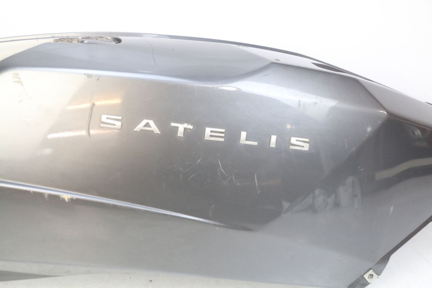 photo de FLANC ARRIERE DROIT PEUGEOT SATELIS 125 (2010 - 2012) - Pièce contrôlée