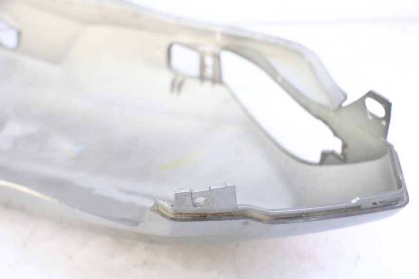 photo de FLANC ARRIERE DROIT PEUGEOT SATELIS 125 (2013 - 2018) - Zoom état d’usage