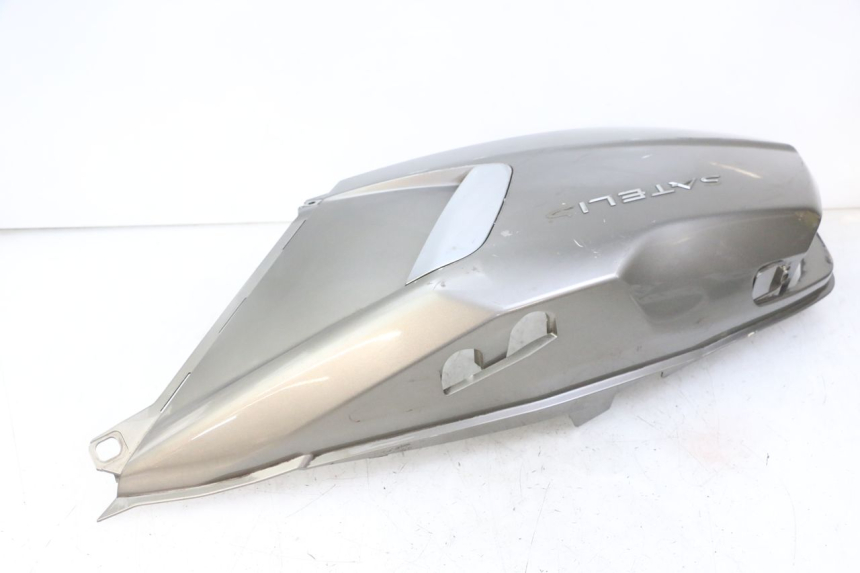 photo de FLANC ARRIERE DROIT PEUGEOT SATELIS 125 (2013 - 2018) - Points de fixation