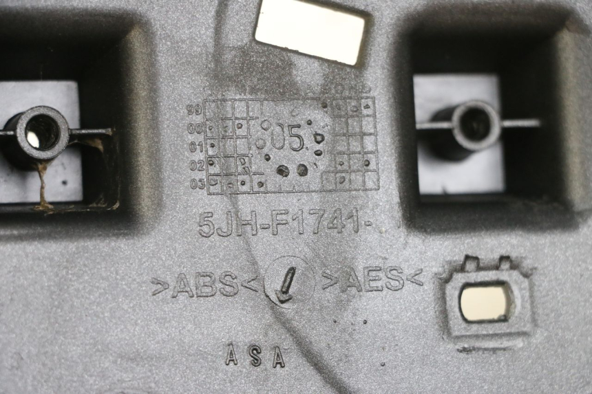 photo de FLANC ARRIERE DROIT MBK STUNT NAKED 50 (2004 - 2018) - Détail de la pièce