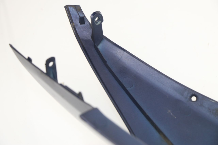 photo de FLANC ARRIERE DROIT PEUGEOT SUM UP 125 (2008 - 2013) - Zoom état d’usage