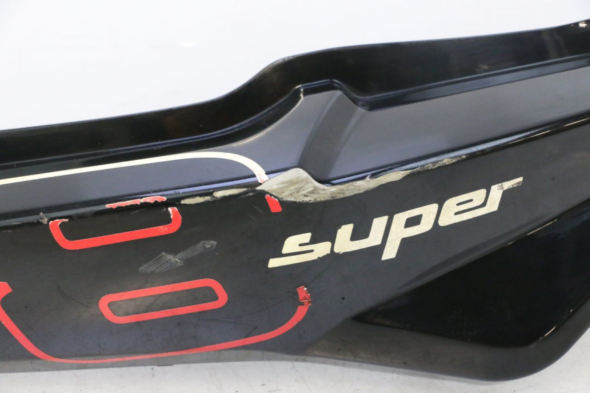 photo de FLANC ARRIERE DROIT KYMCO SUPER 8 2T 50 (2007 - 2013) - Zoom état d’usage