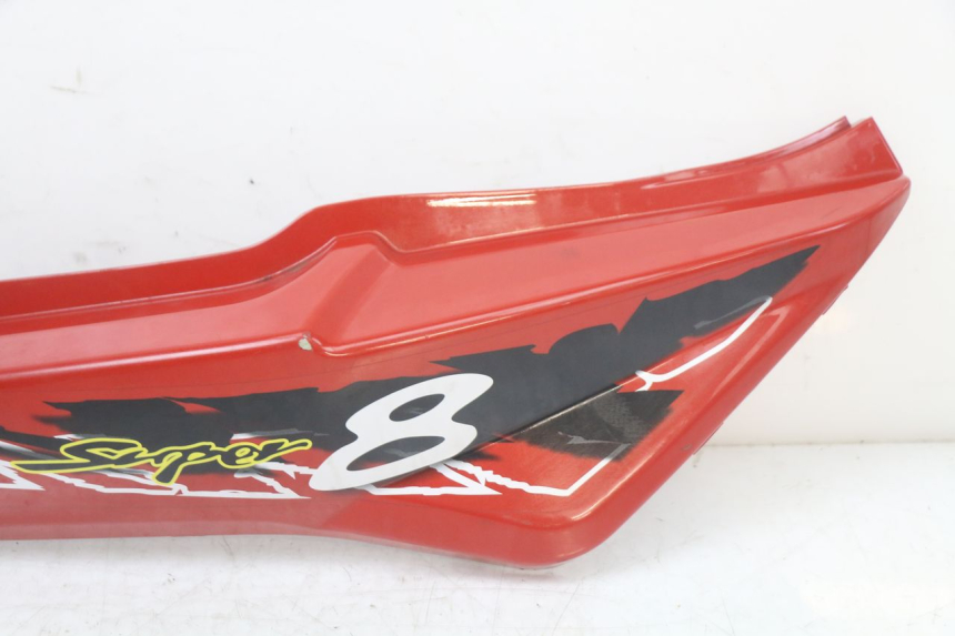 photo de FLANC ARRIERE DROIT KYMCO SUPER 8 125 (2008 - 2015) - Zoom état d’usage