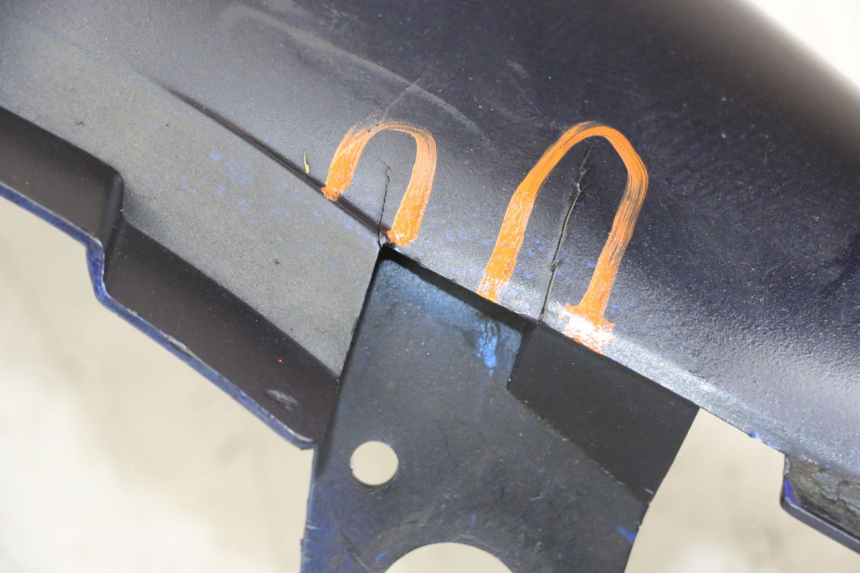 photo de FLANC ARRIERE DROIT SUZUKI SV S 650 (1999 - 2002) - Marquages et références