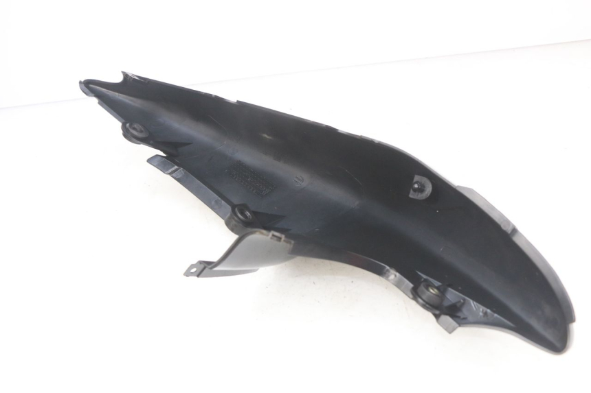 photo de FLANC ARRIERE DROIT SUZUKI SV N 650 (1999 - 2002) - Détail de la pièce