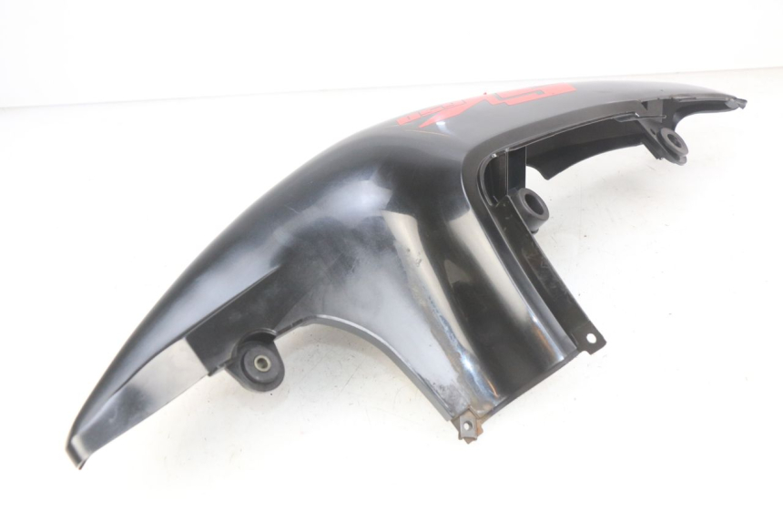 photo de FLANC ARRIERE DROIT SUZUKI SV N 650 (1999 - 2002) - Gros plan technique