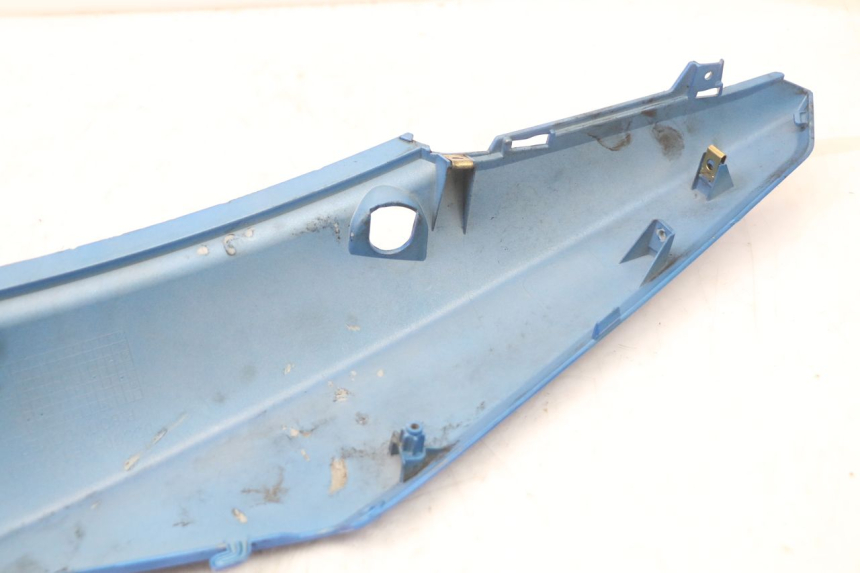 photo de FLANC ARRIERE DROIT SYM ORBIT III 3 4T 50 (2018 - 2021) - Marquages et références