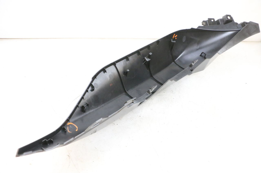 photo de FLANC ARRIERE DROIT YAMAHA TRICITY 300 (2020 - 2024) - Autre angle de vue