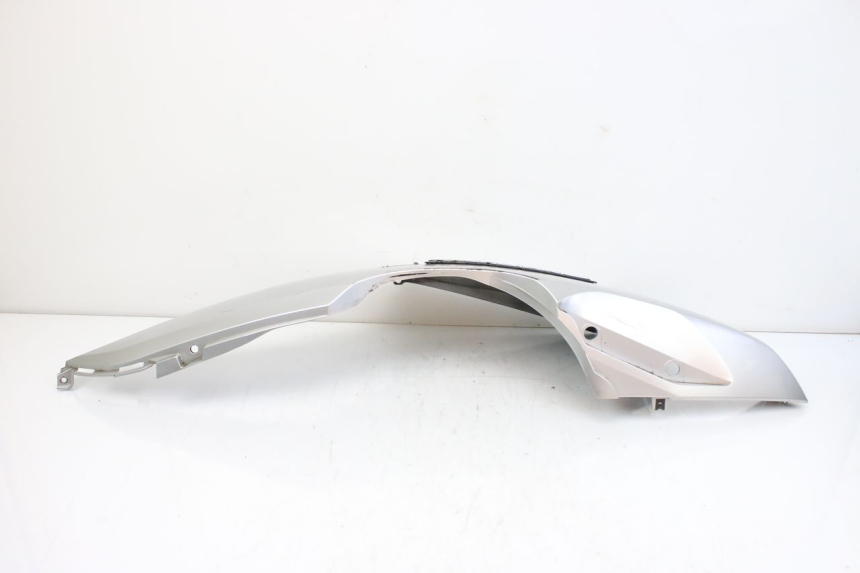 photo de FLANC ARRIERE DROIT SUZUKI UH BURGMAN 125 (2002 - 2006) - Zoom état d’usage
