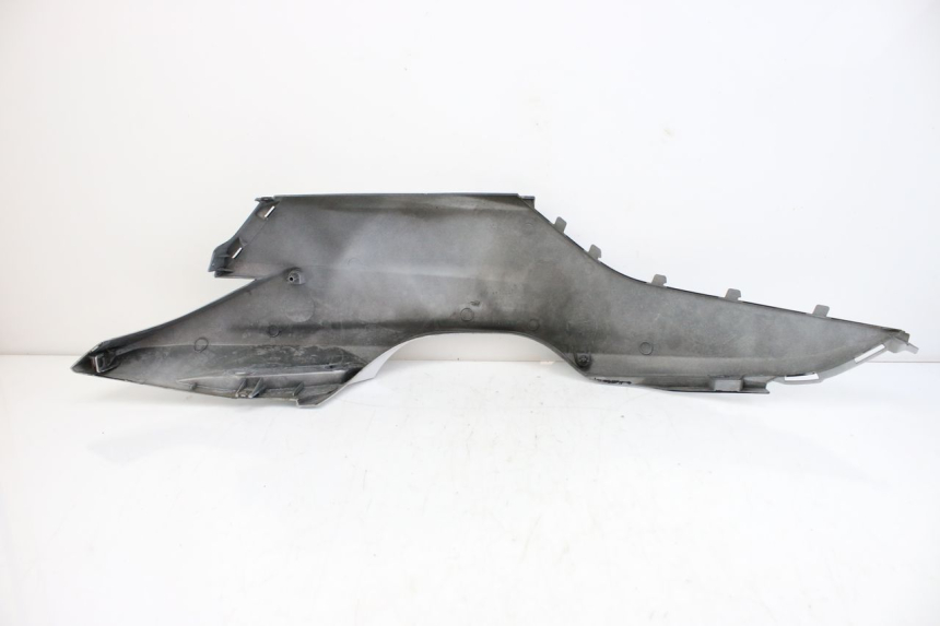 photo de FLANC ARRIERE DROIT SUZUKI UH BURGMAN 125 (2002 - 2006) - Pièce contrôlée