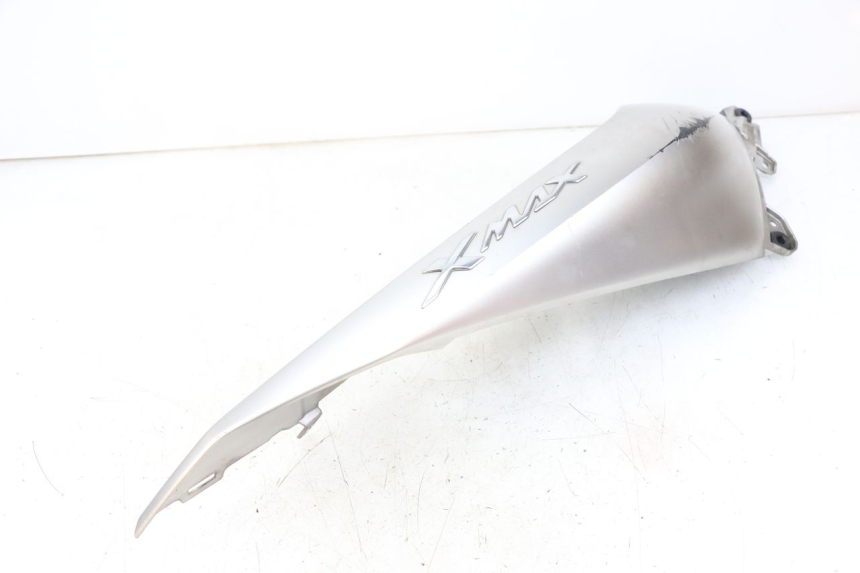 photo de FLANC ARRIERE DROIT YAMAHA XMAX X-MAX ABS 125 (2017 - 2020) - Points de fixation