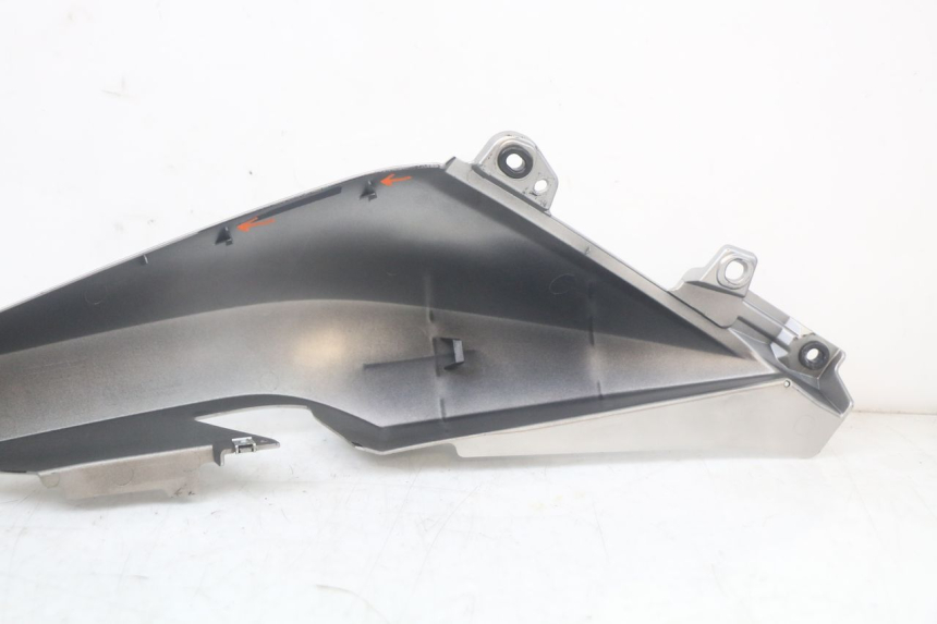 photo de FLANC ARRIERE DROIT YAMAHA XMAX X-MAX ABS 125 (2017 - 2020) - Vue produit