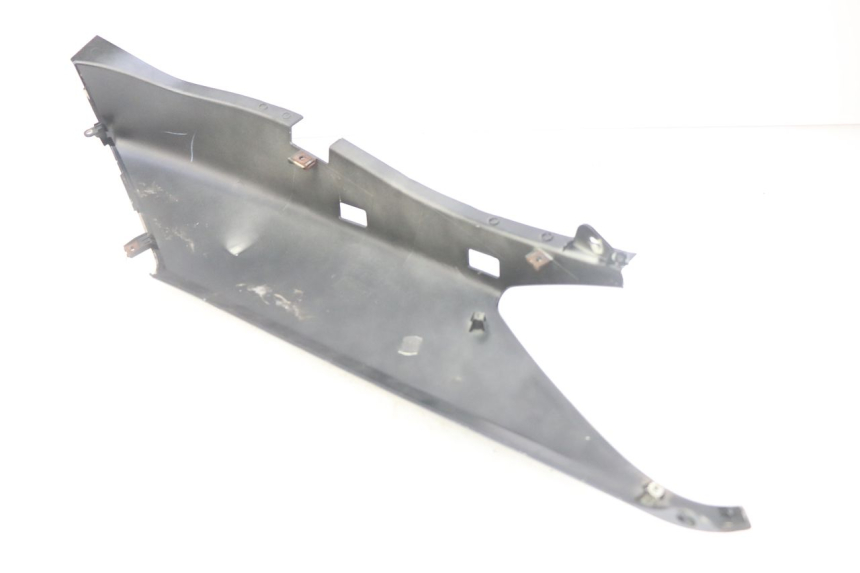 photo de FLANC ARRIERE DROIT YAMAHA XMAX X-MAX 125 (2006 - 2009) - Détail de la pièce