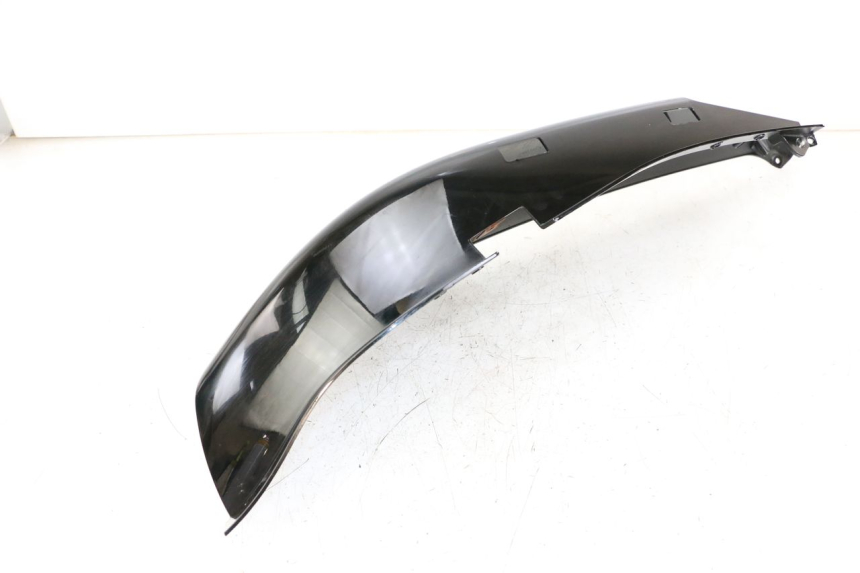 photo de FLANC ARRIERE DROIT YAMAHA XMAX X-MAX 125 (2006 - 2009) - État de surface