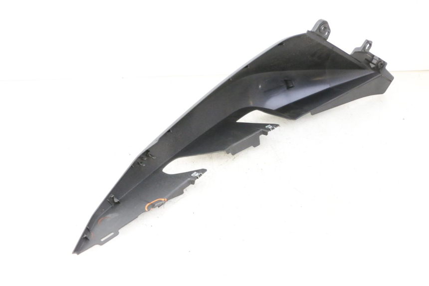 photo de FLANC ARRIERE DROIT YAMAHA XMAX X-MAX 125 (2021 - 2025) - Vue d’ensemble