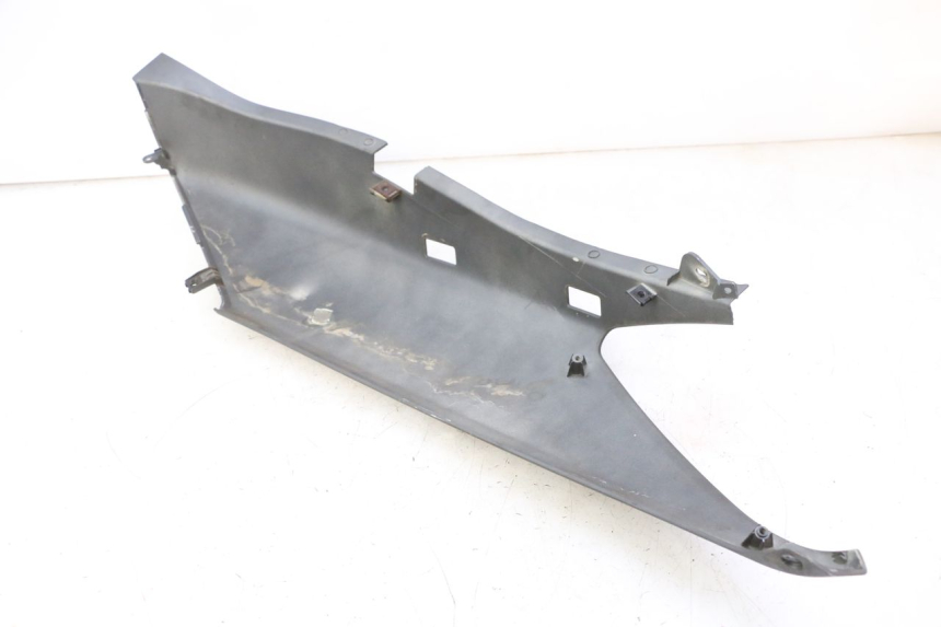 photo de FLANC ARRIERE DROIT YAMAHA X-MAX XMAX 250 (2006 - 2009) - Zoom état d’usage