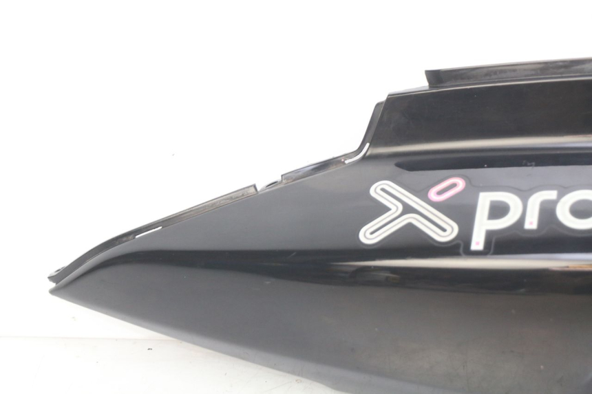 photo de FLANC ARRIERE DROIT SYM X-PRO 4T 50 (2014 - 2021) - Pièce contrôlée