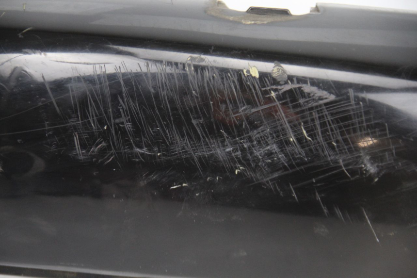 photo de FLANC ARRIERE DROIT PIAGGIO X9 EVOLUTION 125 (2003 - 2007) - Autre angle de vue