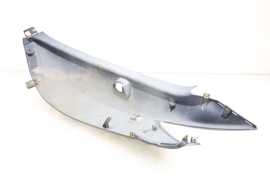 photo de Rear right side panel KYMCO XCITING 250 (2006 - 2009) - Autre angle de vue