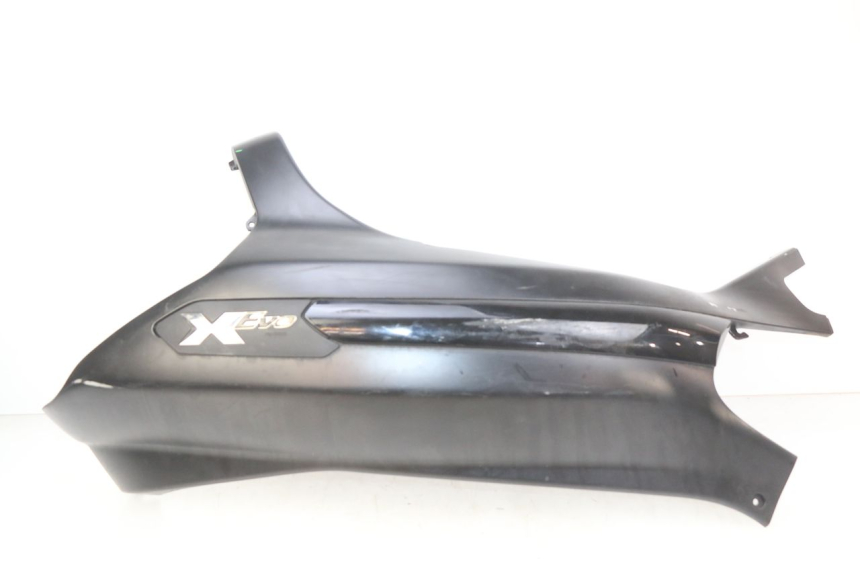 photo de FLANC ARRIERE DROIT PIAGGIO XEVO - X EVO 125 (2007 - 2017) - Vue principale