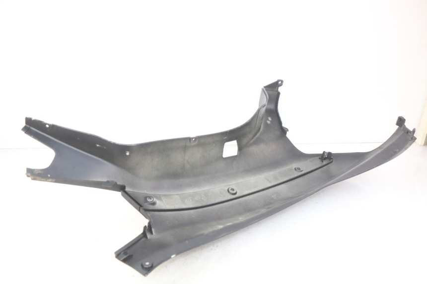 photo de FLANC ARRIERE DROIT PIAGGIO XEVO - X EVO 125 (2007 - 2017) - Autre angle de vue