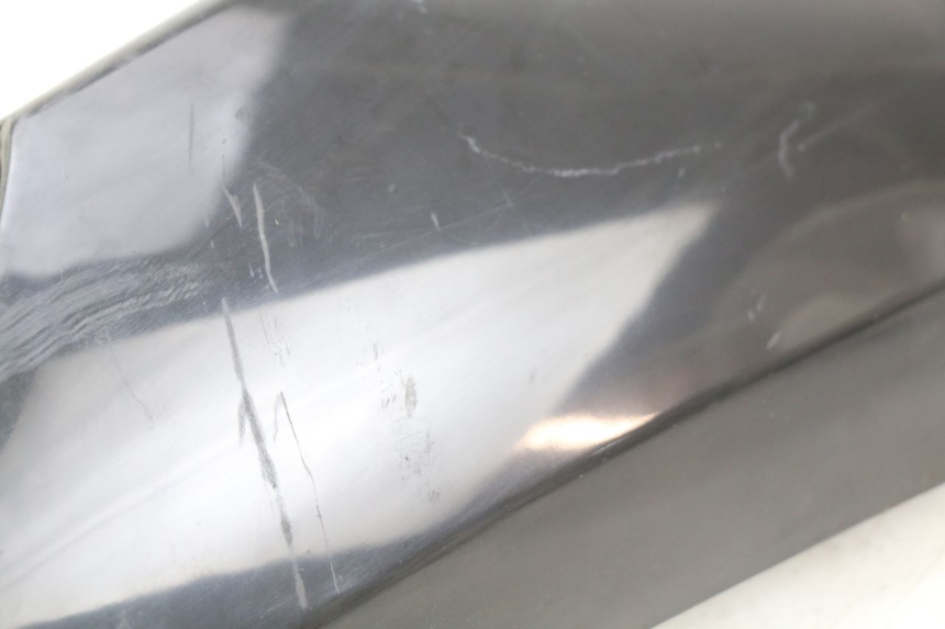 photo de FLANC ARRIERE DROIT YAMAHA XP T-MAX TMAX ABS 500 (2004 - 2007) - Autre angle de vue