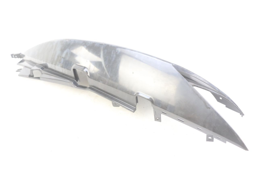 photo de FLANC ARRIERE DROIT YAMAHA XP T-MAX TMAX ABS 500 (2004 - 2007) - Marquages et références