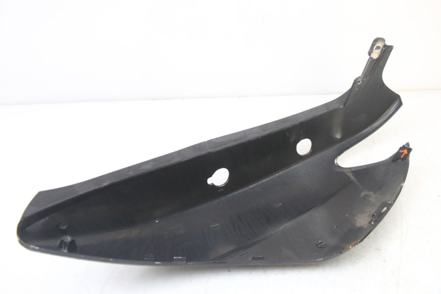 photo de FLANC ARRIERE DROIT YAMAHA NEOS NEO'S 4T 50 (2008 - 2016) - Points de fixation