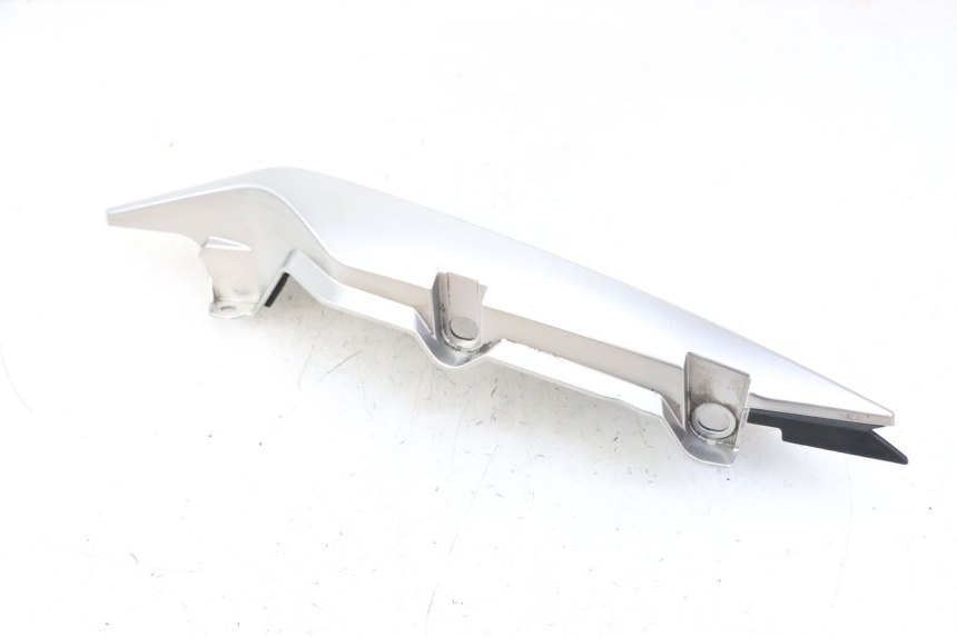 photo de FLANC ARRIERE DROIT YAMAHA XJ6 600 (2008 - 2016) - Détail de la pièce