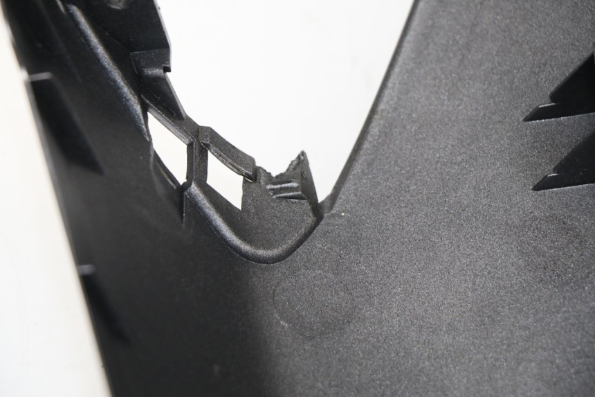 photo de FLANC ARRIERE DROIT YAMAHA YP MAJESTY 400 (2004 - 2008) - Détail de la pièce