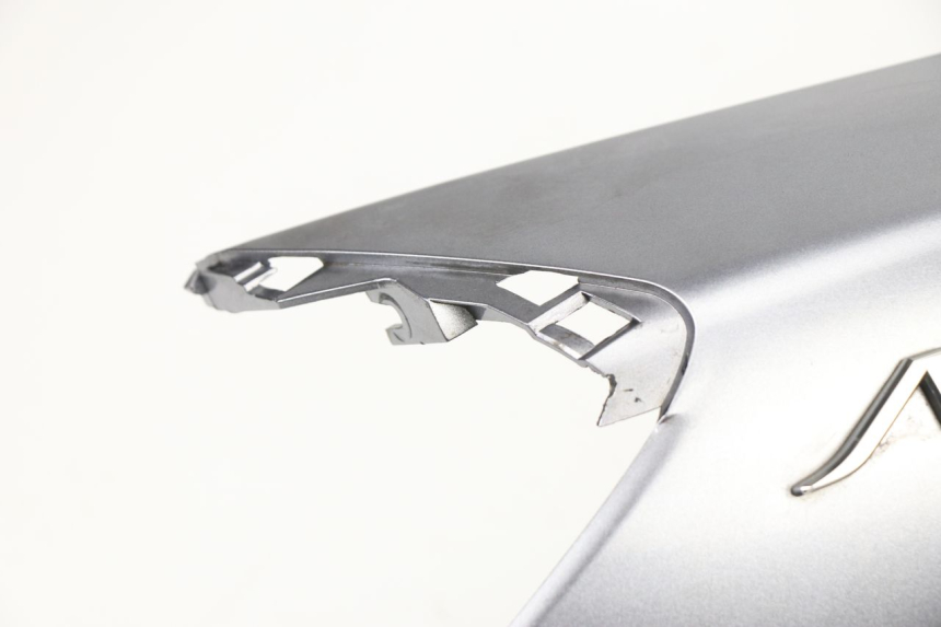 photo de FLANC ARRIERE DROIT YAMAHA YP MAJESTY 400 (2004 - 2008) - Pièce contrôlée