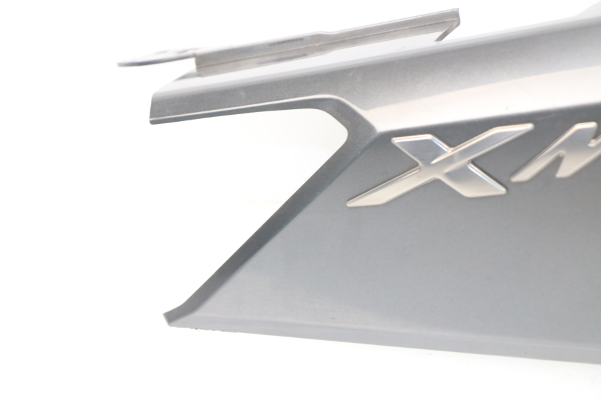 photo de FLANC ARRIERE DROIT YAMAHA YP X-MAX XMAX 400 (2014 - 2017) - Détail de la pièce