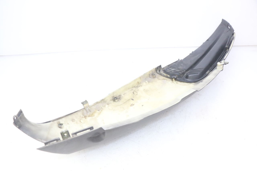 photo de FLANC ARRIERE DROIT YIYING YY50QT-10 50 (2007 - 2022) - Détail de la pièce