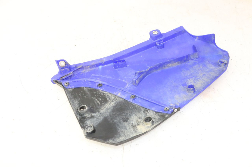 photo de FLANC ARRIERE DROIT YAMAHA YZ 85 (2022 - 2025) - Autre angle de vue