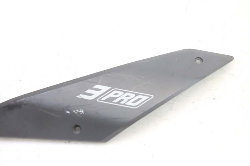 photo de FLANC ARRIERE DROIT SEGWAY NINEBOT ZT3 PRO 1 - Zoom état d’usage