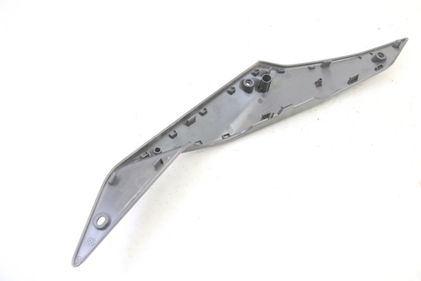 photo de FLANC ARRIERE DROIT SEGWAY NINEBOT ZT3 PRO 1 - État de surface