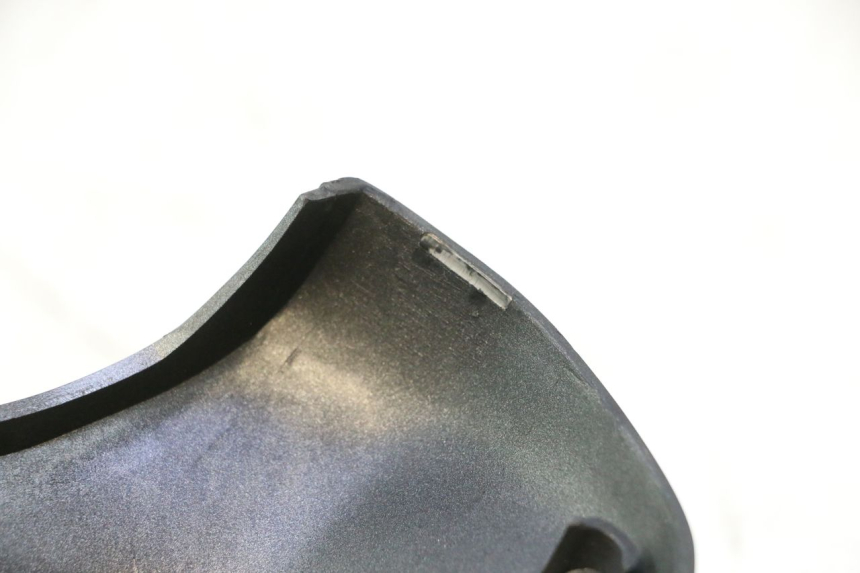 photo de FLANC ARRIERE DROIT KAWASAKI ZZR 600 (1995 - 2004) - Inspection visuelle