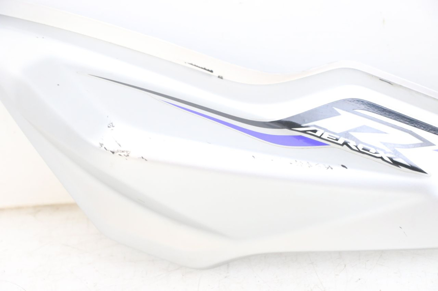 photo de FLANC ARRIERE GAUCHE YAMAHA AEROX 2T 50 (2013 - 2017) - État de surface