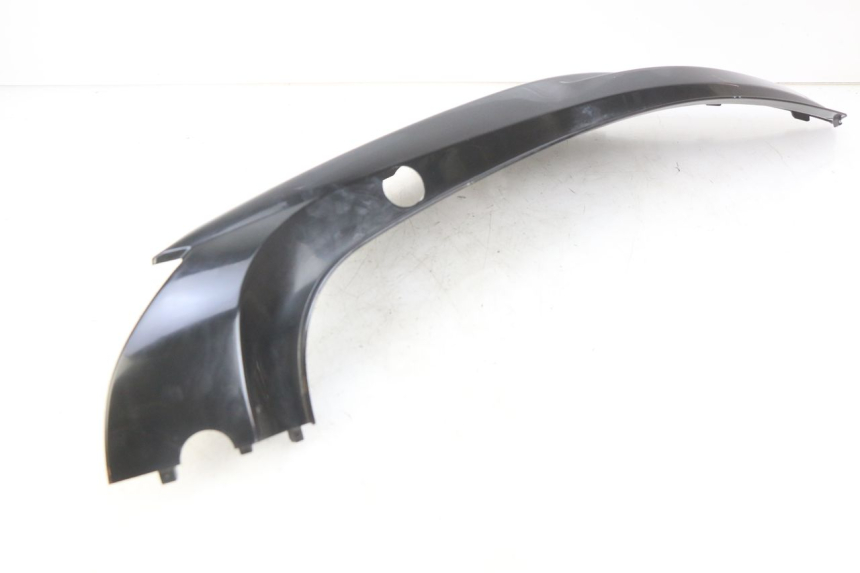 photo de FLANC ARRIERE GAUCHE KYMCO AGILITY 16+ 4T 50 (2018 - 2023) - Gros plan technique